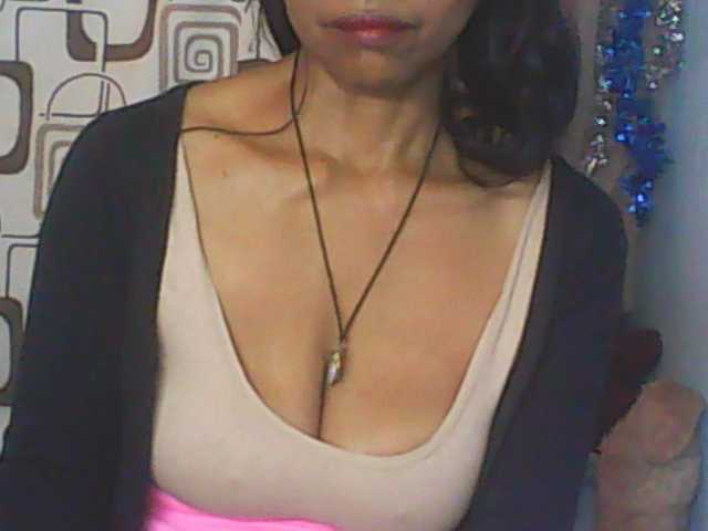 Cute0403 live cam on BongaCams