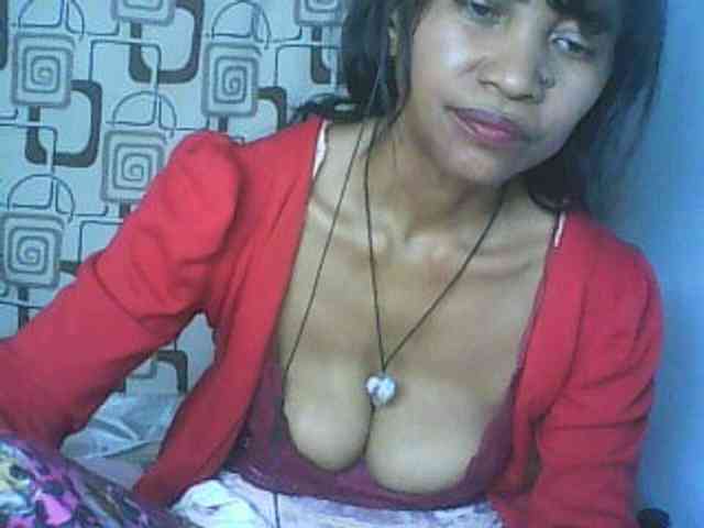Cute0403 webcam