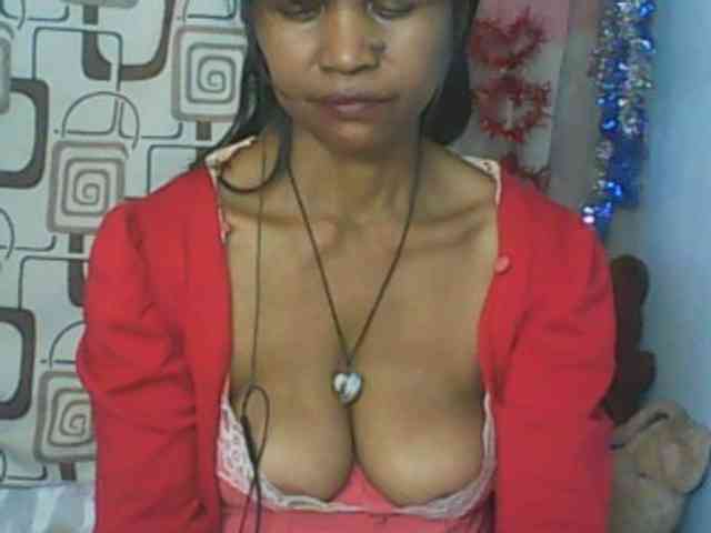 Cute0403 webcam
