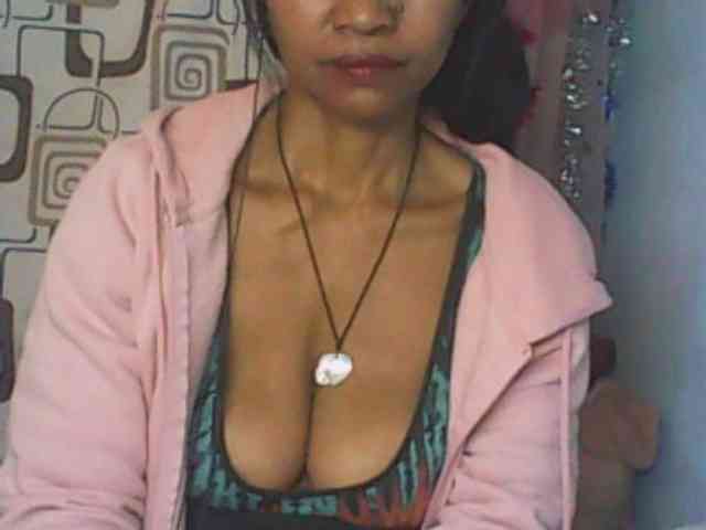 Cute0403 webcam
