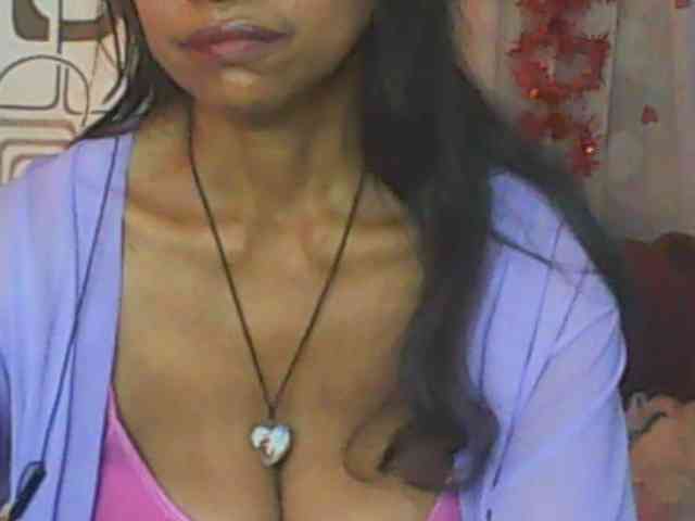 Cute0403 webcam
