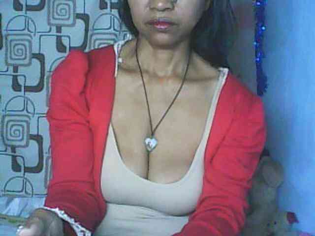 Cute0403 webcam