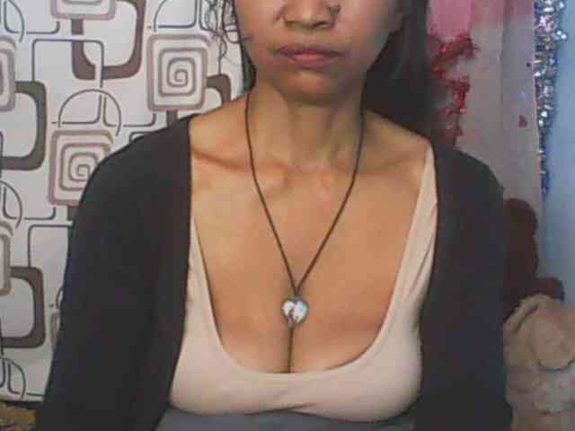 Cute0403 webcam