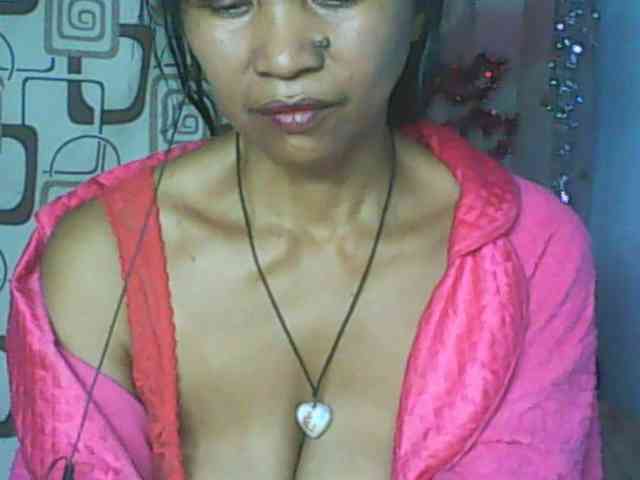 Cute0403 webcam