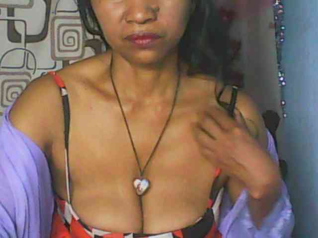 Cute0403 webcam