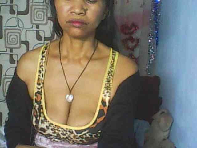 Cute0403 webcam