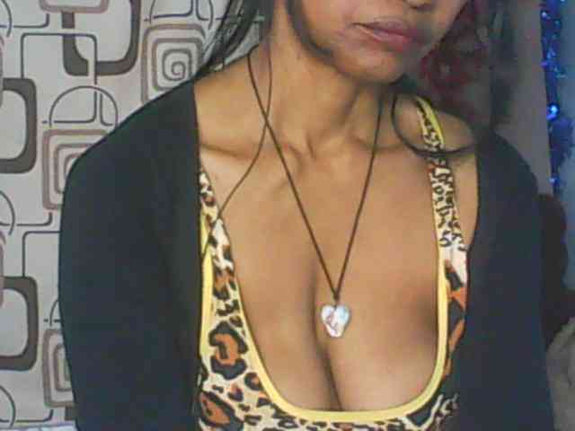 Cute0403 webcam