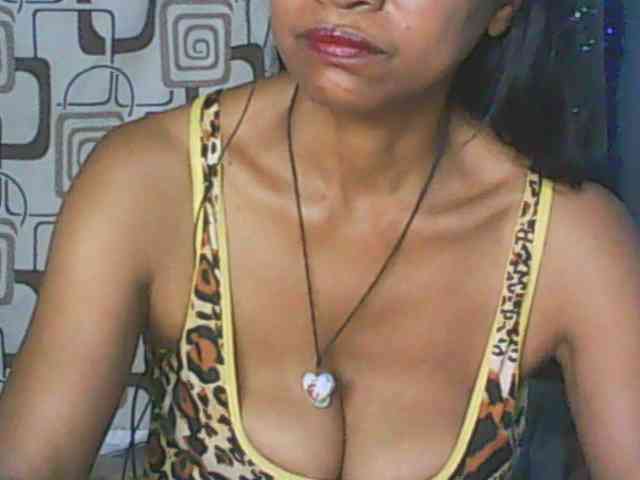 Cute0403 webcam