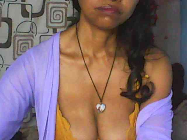 Cute0403 webcam