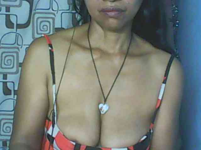 Cute0403 webcam
