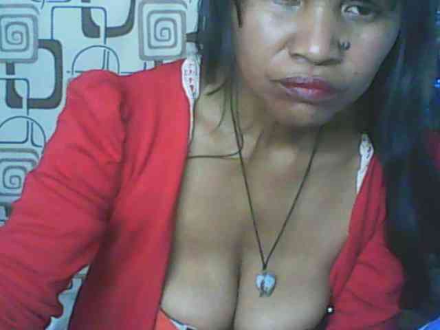 Cute0403 webcam