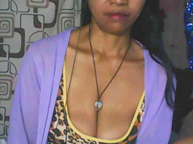Cute0403 webcam