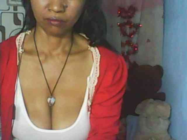 Cute0403 webcam