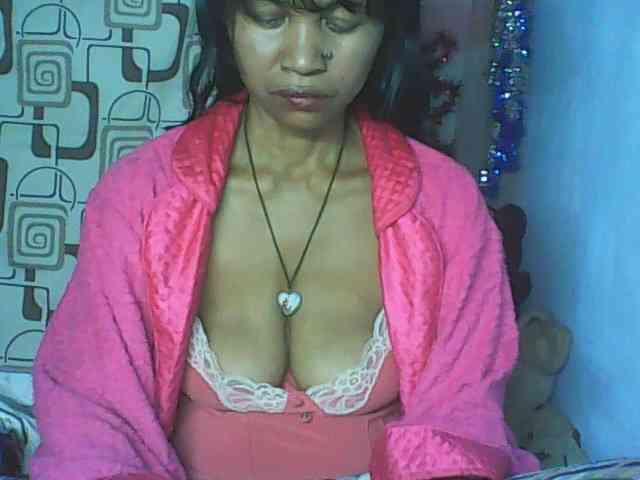 Cute0403 webcam
