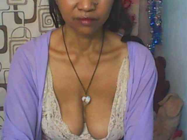 Cute0403 webcam