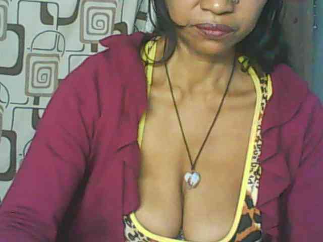 Cute0403 webcam