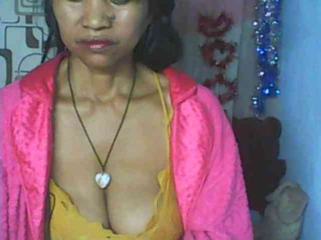 Cute0403 webcam