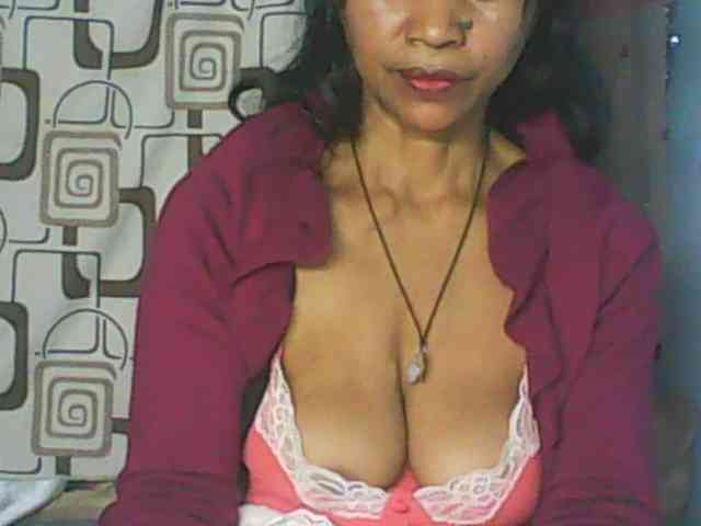 Cute0403 webcam