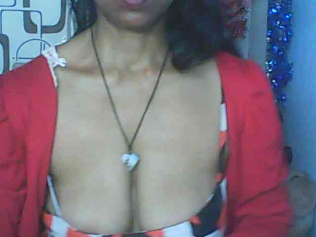 Cute0403 webcam