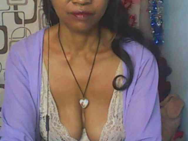 Cute0403 webcam