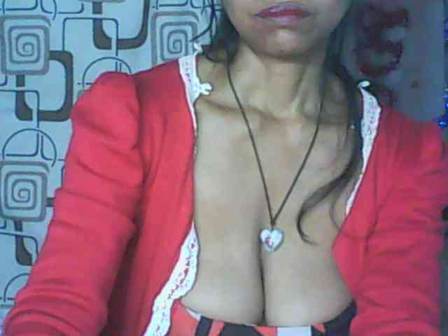 Cute0403 webcam