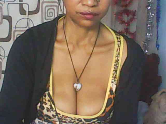 Cute0403 webcam