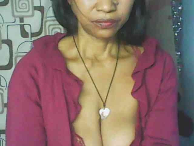 Cute0403 webcam