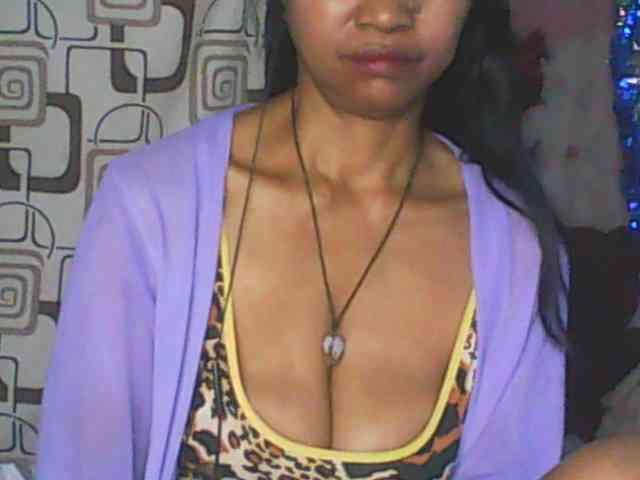 Cute0403 webcam