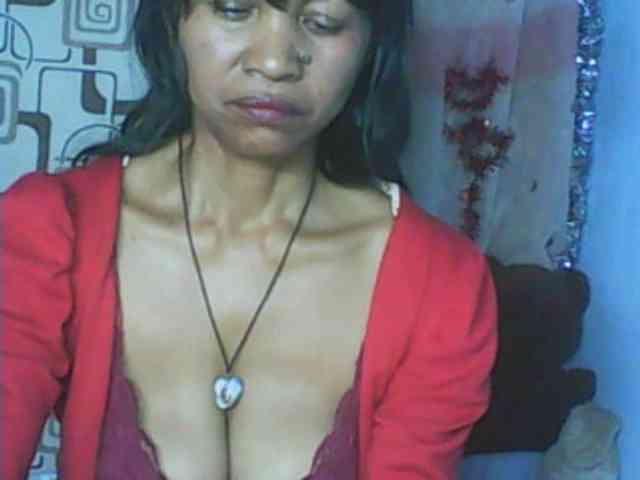Cute0403 webcam