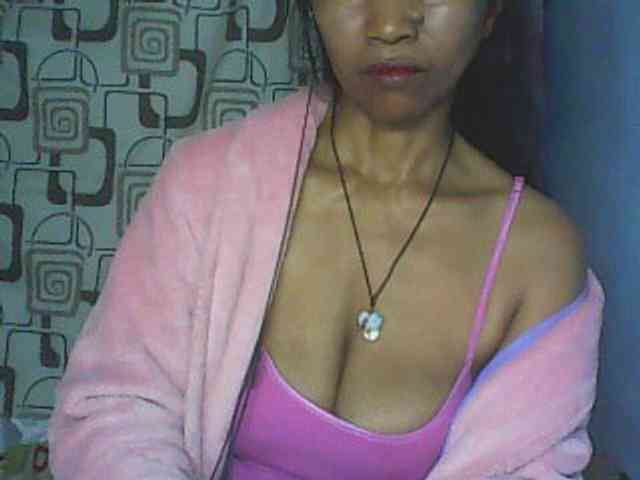 Cute0403 webcam