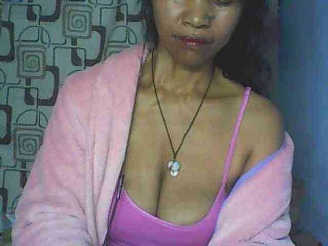 Cute0403 webcam