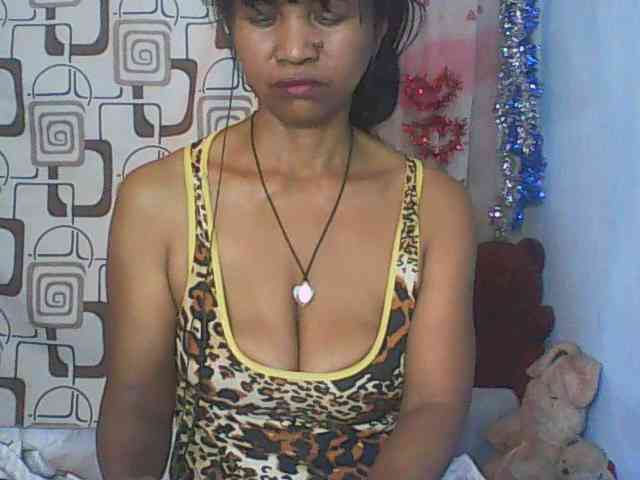 Cute0403 webcam