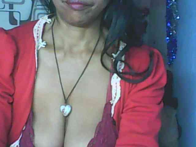 Cute0403 webcam