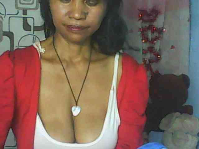 Cute0403 webcam