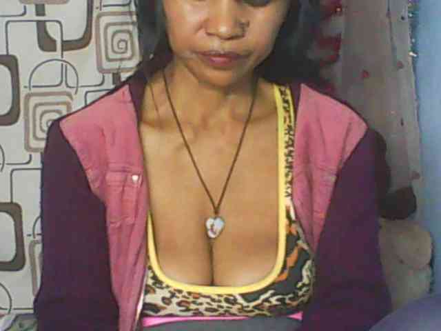 Cute0403 webcam