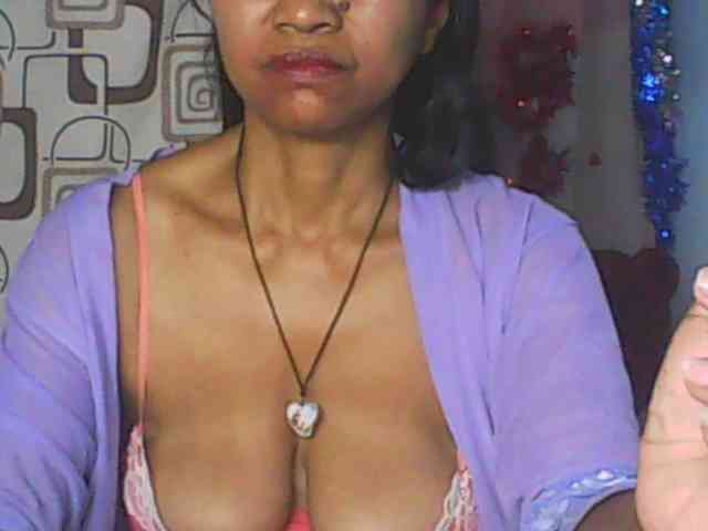 Cute0403 webcam