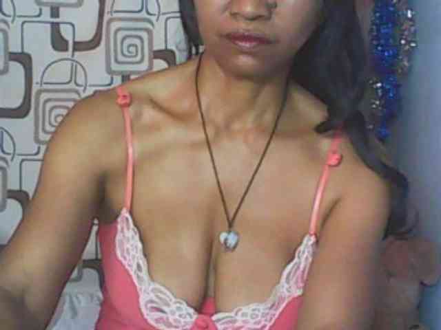 Cute0403 webcam