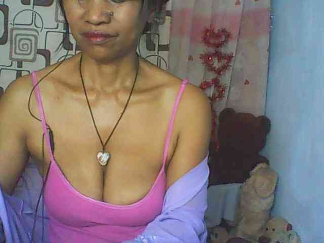Cute0403 webcam