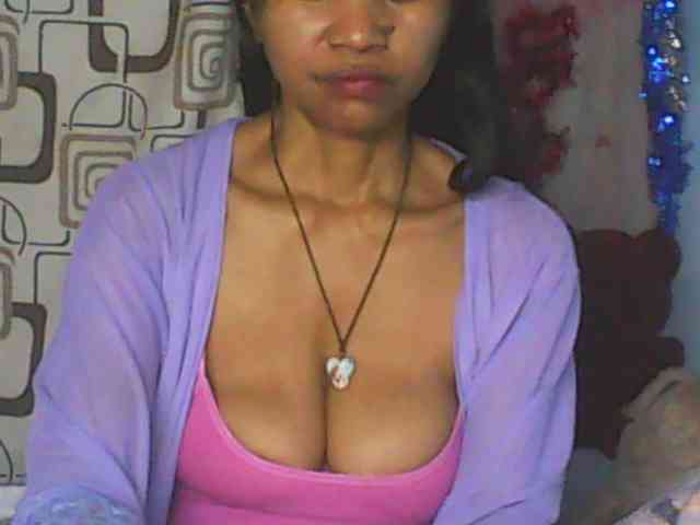 Cute0403 webcam