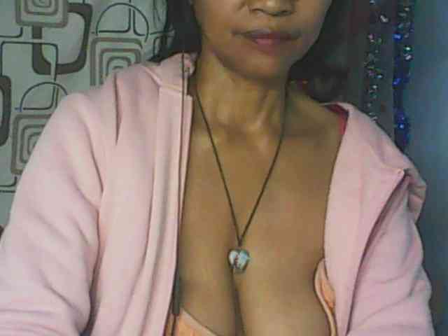 Cute0403 webcam