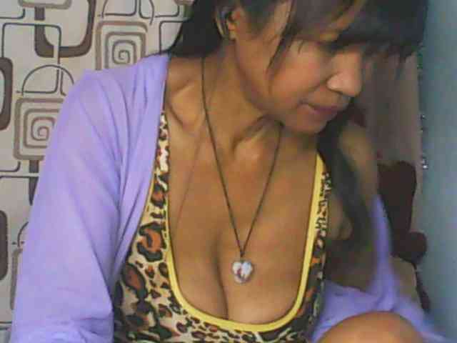 Cute0403 webcam