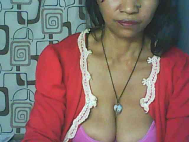 Cute0403 webcam