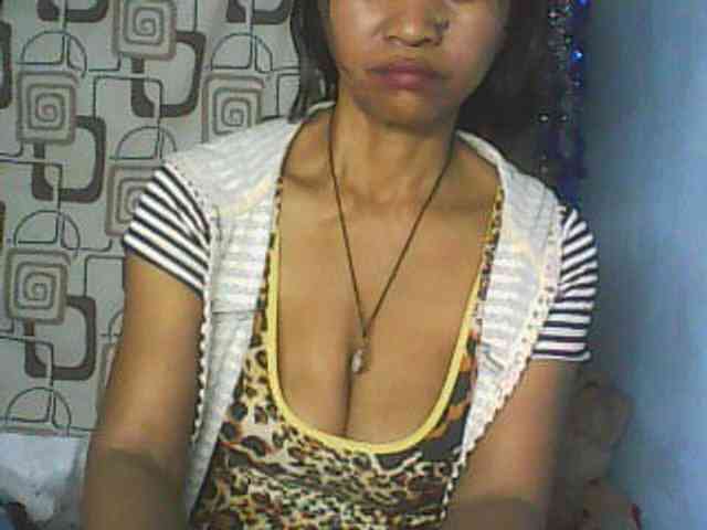 Cute0403 webcam
