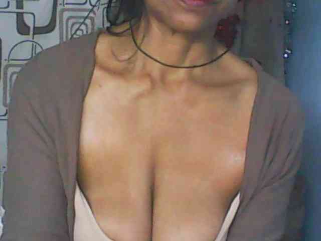 Cute0403 webcam