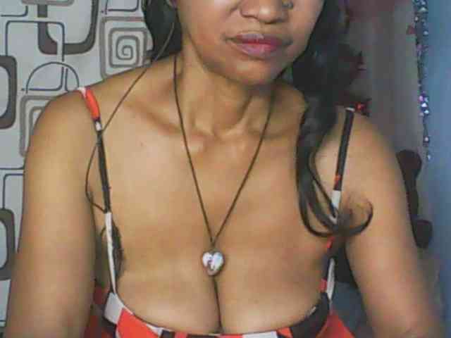 Cute0403 webcam