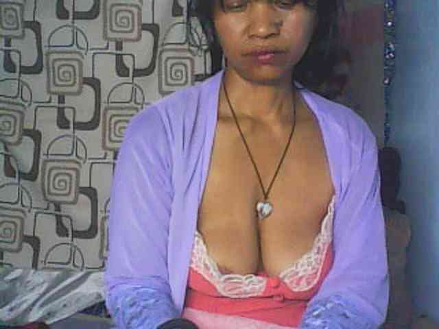 Cute0403 webcam