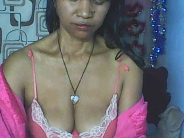 Cute0403 webcam