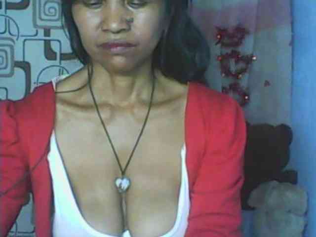 Cute0403 webcam