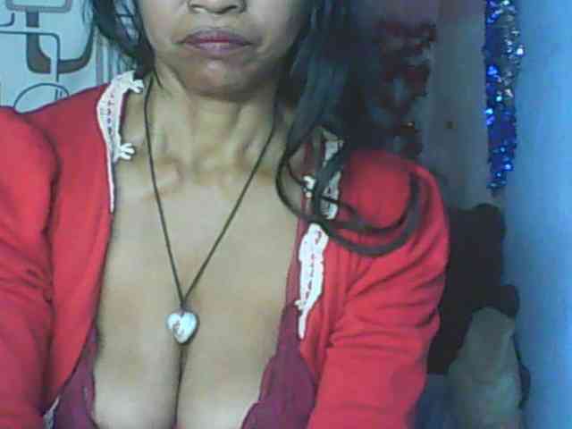 Cute0403 webcam