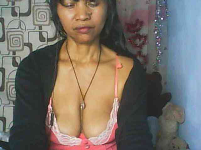 Cute0403 webcam